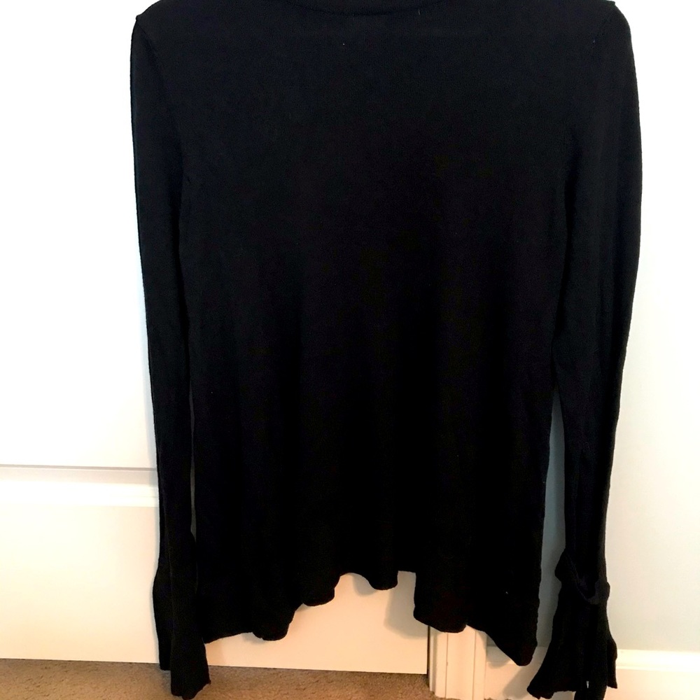 Black Longsleeved Sweater with Bellsleeves